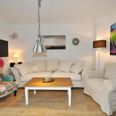 Doppelhaushaelfte Sir Henry Holiday home Sankt Peter-Ording